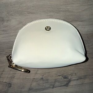 lululemon athletica pouch only